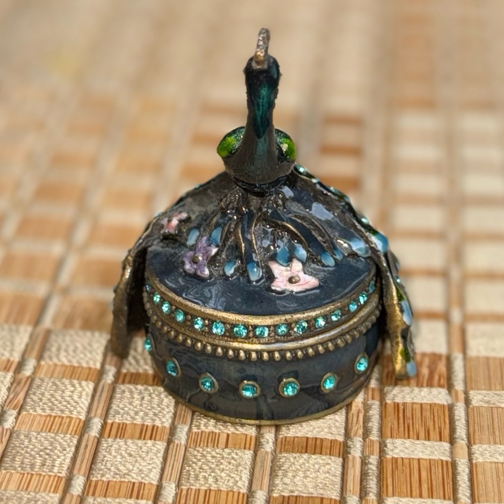 Crystal Bejeweled Blue And Green Peacock Trinket Pill Jewelry Box - Picture 9 of 16